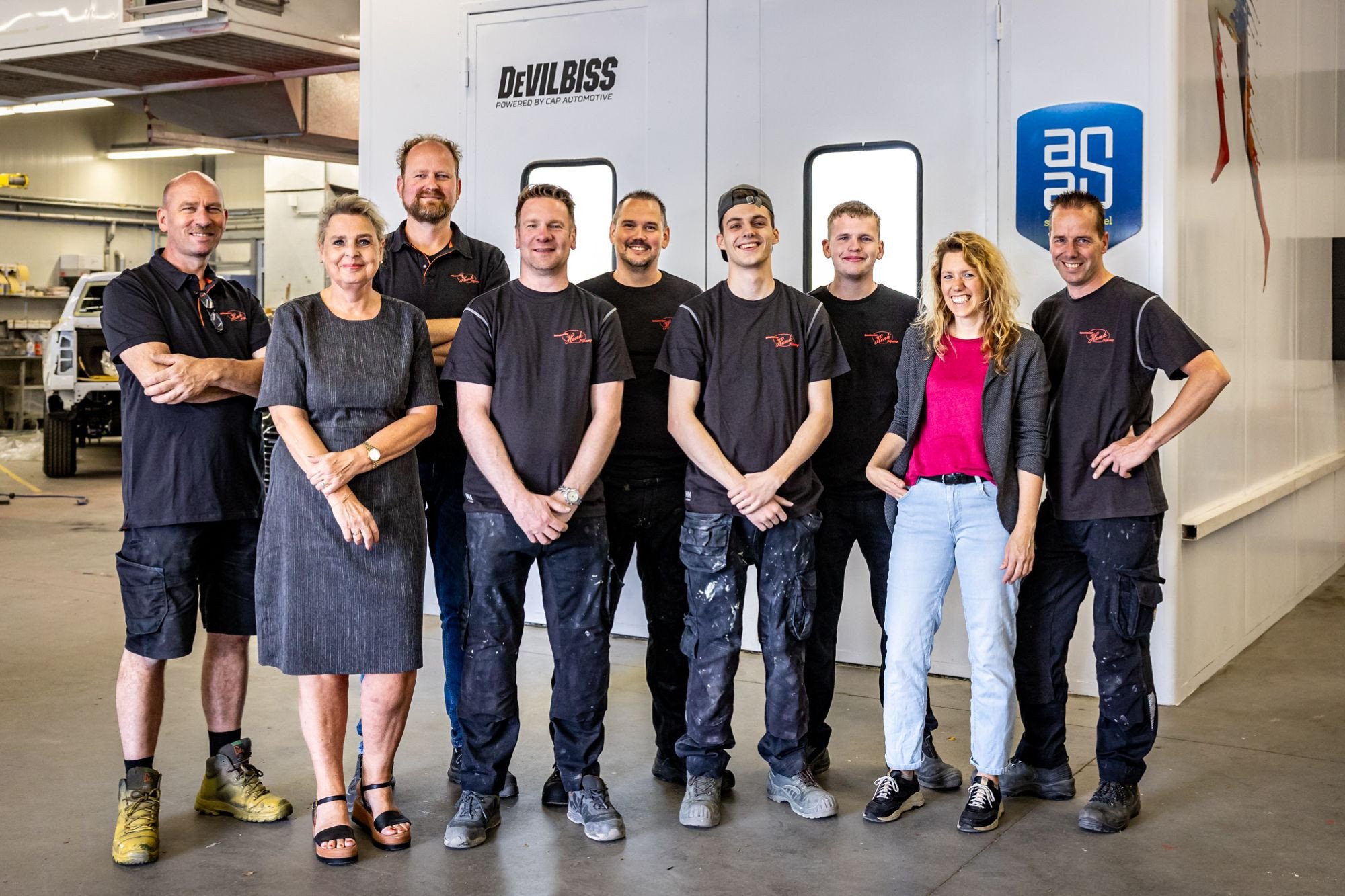 Al 35 jaar specialist in autoschade!